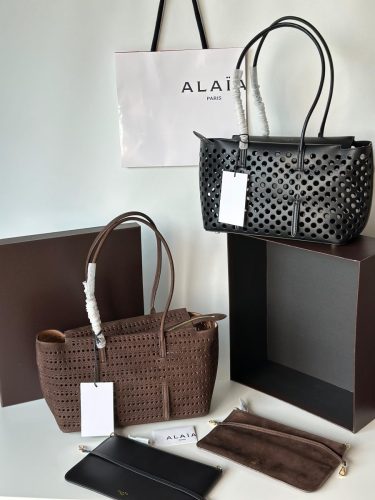 PHOTO-2025-03-13-21-00-22