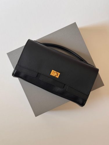 PHOTO-2025-04-12-19-49-56