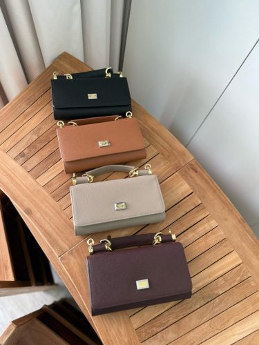 PHOTO-2025-04-23-11-44-43