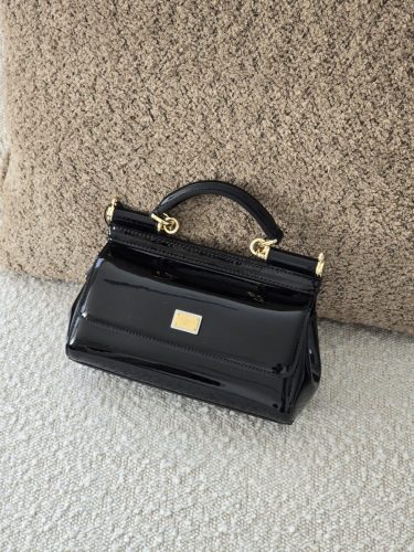 PHOTO-2025-07-30-16-18-59