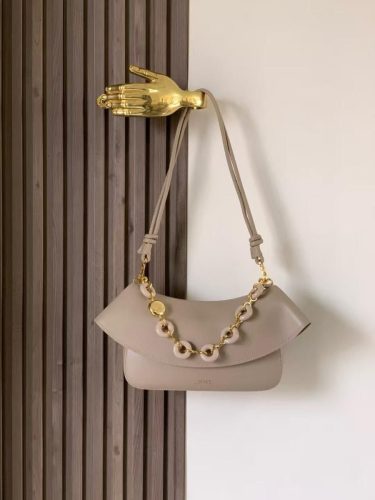 PHOTO-2025-11-01-22-01-24