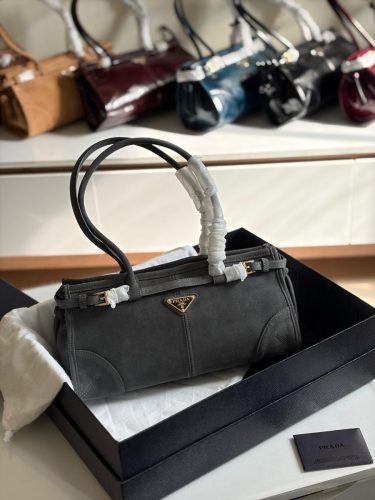 PHOTO-2025-11-14-13-52-13