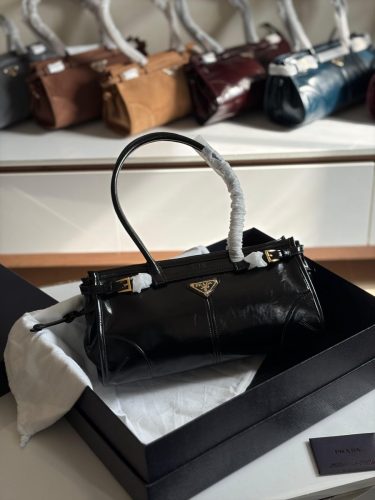 PHOTO-2025-11-14-17-34-32