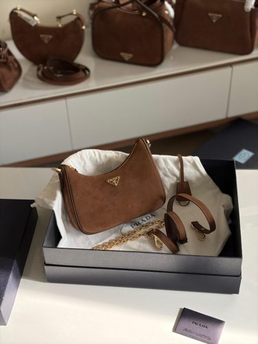 PHOTO-2025-11-15-13-47-01