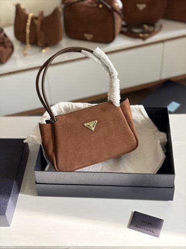 PHOTO-2025-11-15-16-33-43