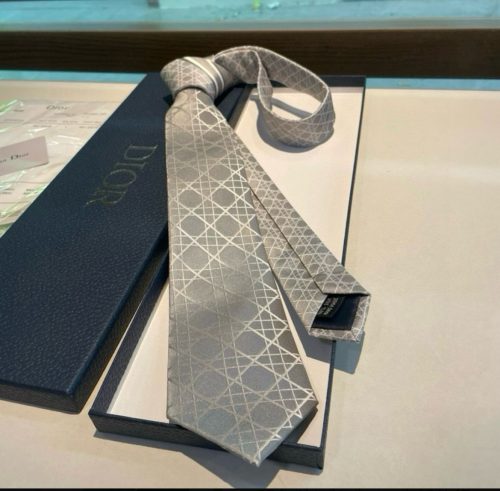 PHOTO-2025-11-15-19-17-36