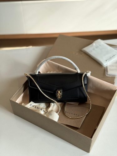 PHOTO-2025-11-17-20-47-31