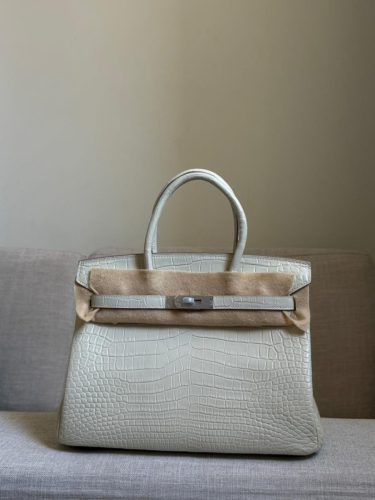 PHOTO-2025-11-26-11-47-37