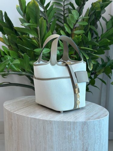 PHOTO-2025-11-26-20-39-38