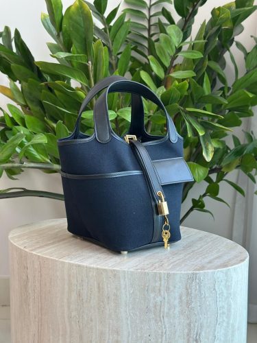 PHOTO-2025-11-26-20-40-14