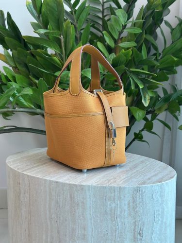 PHOTO-2025-11-26-20-40-26