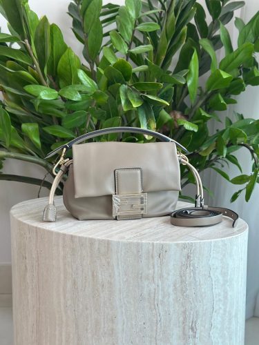 PHOTO-2025-12-04-14-12-21