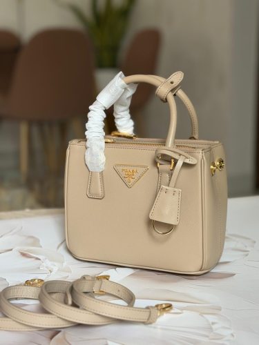 PHOTO-2025-12-04-21-50-29