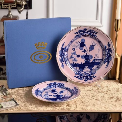 PHOTO-2025-12-06-19-17-41