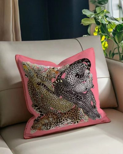 PHOTO-2025-12-08-20-36-09