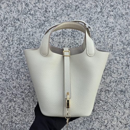 PHOTO-2025-12-27-15-00-03