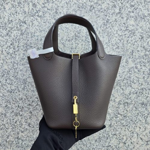 PHOTO-2025-12-27-15-00-04