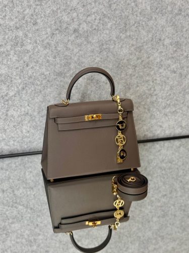 PHOTO-2026-01-20-18-10-10