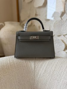 PHOTO-2026-04-06-19-51-03