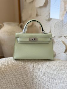 PHOTO-2026-04-08-18-09-25