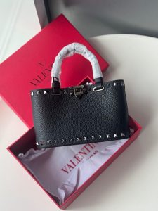 PHOTO-2026-04-14-20-39-42